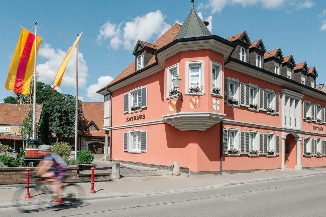 Rathaus der Gemeinde Ihringen Rathaus der Gemeinde Ihringen